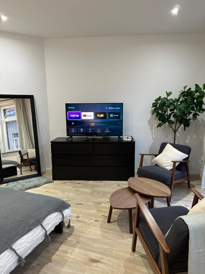 Nouveau Studio Dans Le Centre De Bruxelles エクステリア 写真